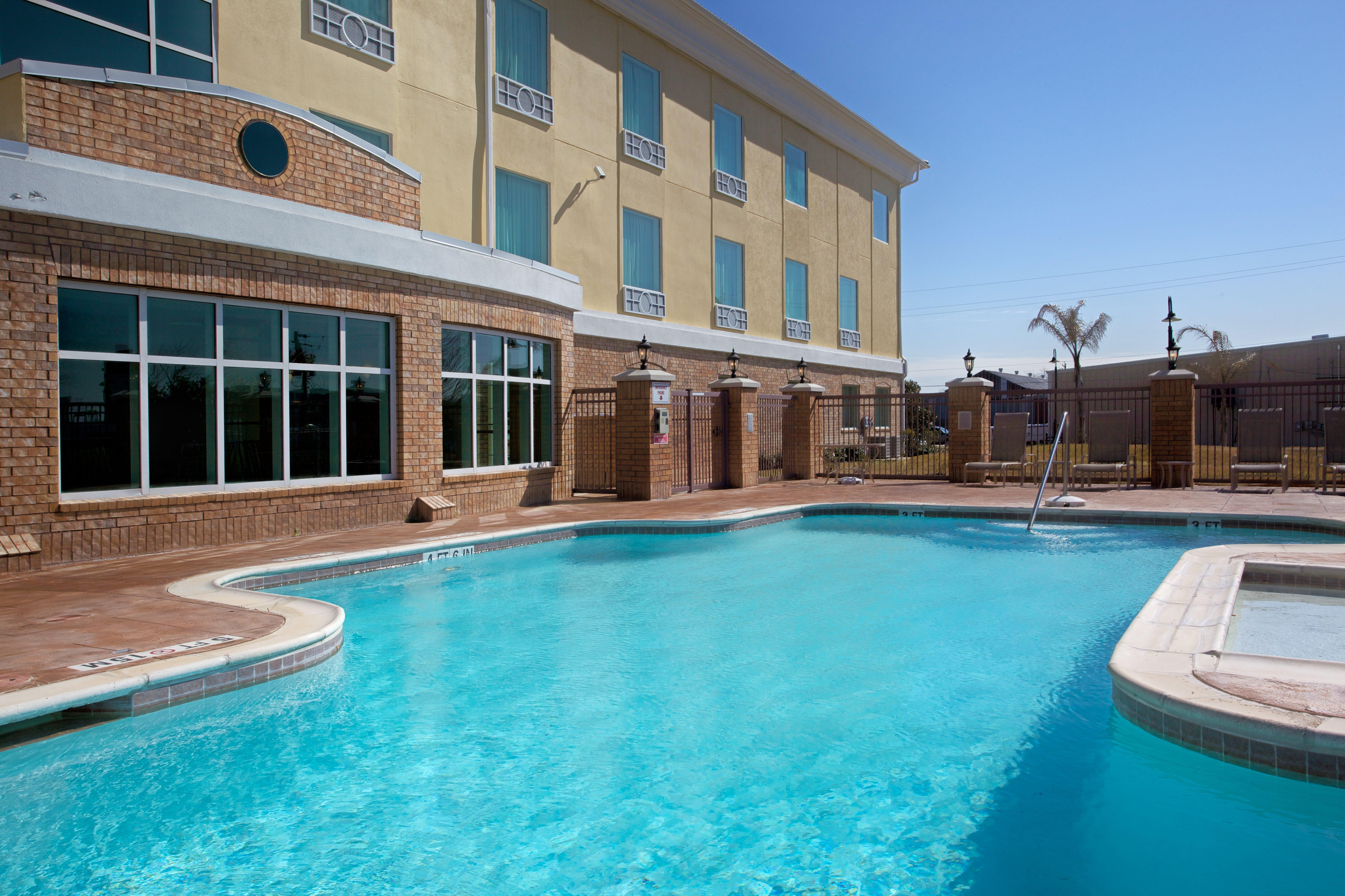 Holiday Inn Express Pearland By Ihg Eksteriør bilde